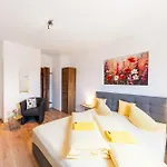 Pensión Zum Schotten 3*