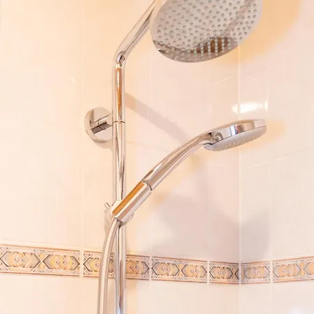 Zum Schotten Πανσιόν 3*